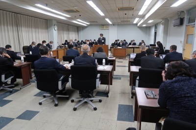 写真：全員協議会の様子