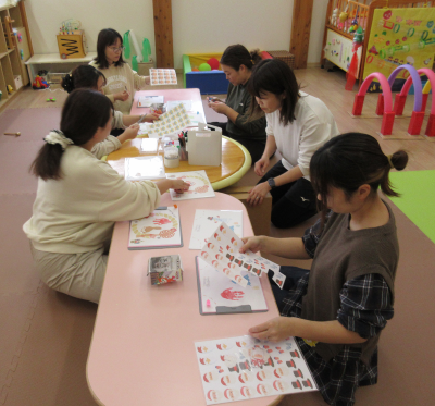 赤ちゃんふれあいヨガ