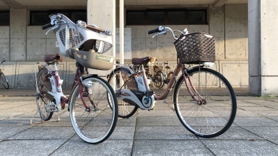 写真：レンタサイクル（普通タイプ、チャイルドシート付タイプ）