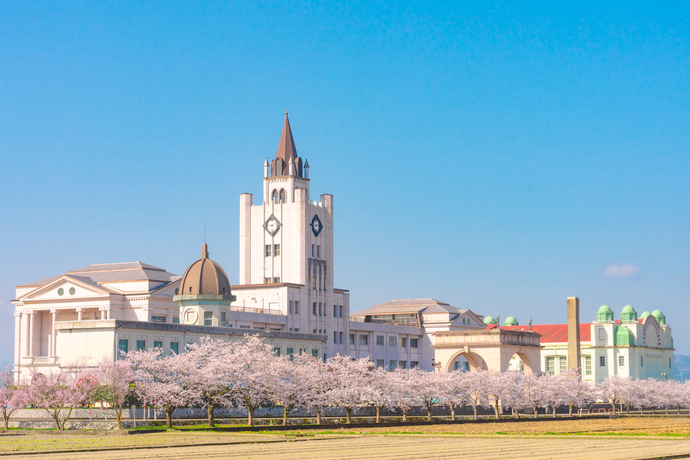写真：大谷中学校外観