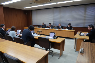 写真：議会だより編集委員会（令和元年12月23日）の様子