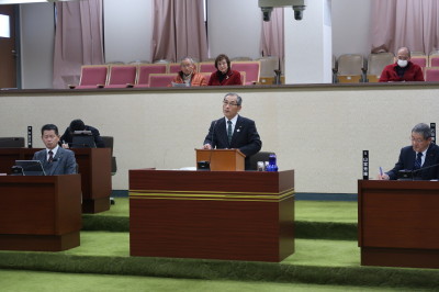 写真：本会議（令和元年12月12日　12月定例会）の様子