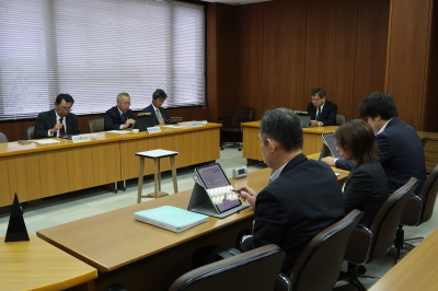 写真：議会だより編集委員会（令和元年10月24日）の様子