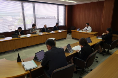 写真：委員長会議（令和元年9月20日　9月定例会中）の様子