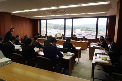 写真：民生文教常任委員会（令和元年6月24日　6月定例会中）の様子