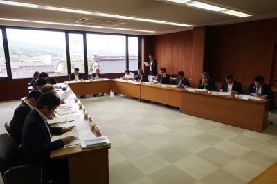 写真：議員懇談会（令和元年6月14日）の様子