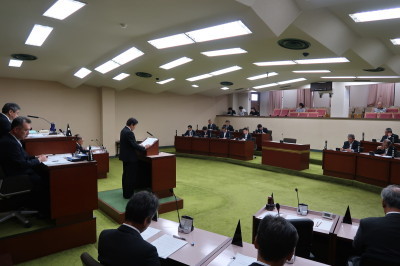 写真：本会議の様子