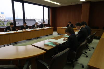 写真：議会だより編集委員会（平成31年4月4日）の様子