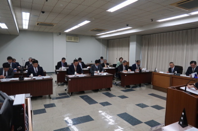 写真：全員協議会（平成31年3月22日　3月定例会中）の様子