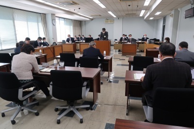 写真：公共施設再編特別委員会の様子