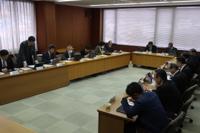 写真：議員懇談会の様子