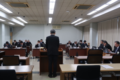 写真：全員協議会（議案説明会）の様子