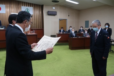 写真：感謝状伝達の様子