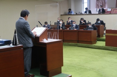 写真：本会議の様子