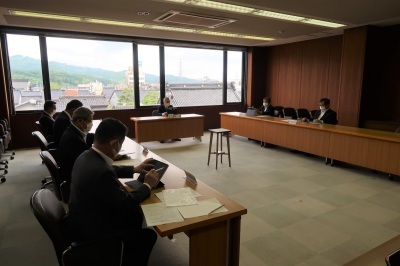 写真：委員長会議の様子