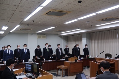 写真：予算特別委員会の様子