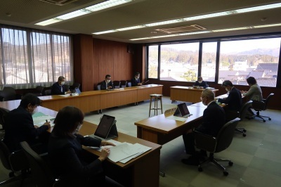 写真：議会運営委員会の様子