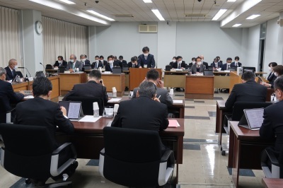 写真：全員協議会の様子