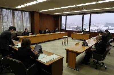 写真：議会運営委員会の様子