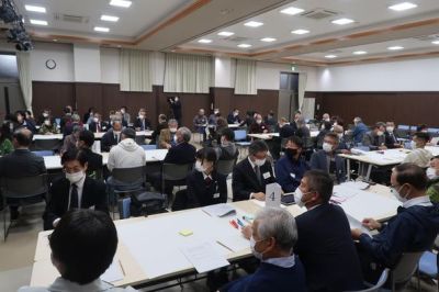 写真：議会報告会の様子2