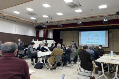 写真：議会報告会の様子5