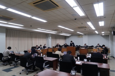 写真：総合計画特別委員会の様子