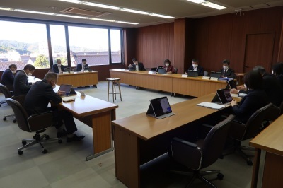 写真：広報広聴委員会理事会の様子