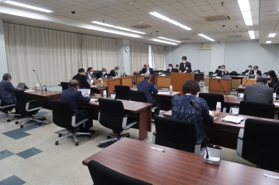 写真：公共施設再編特別委員会の様子