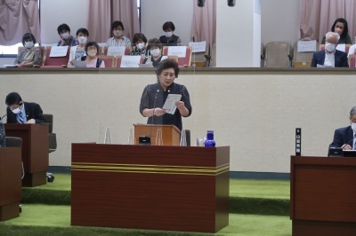 写真：本会議の様子