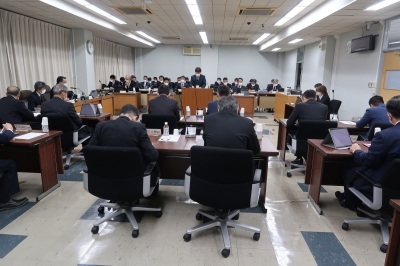 写真：全員協議会の様子