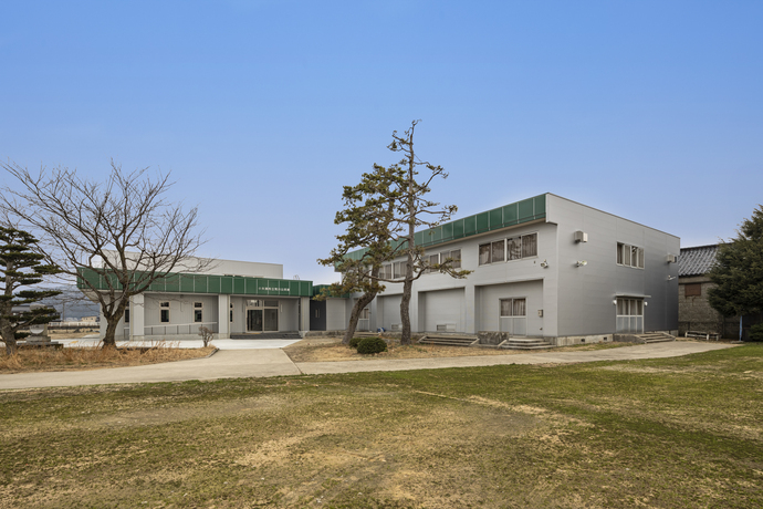 写真：荒川公民館外観