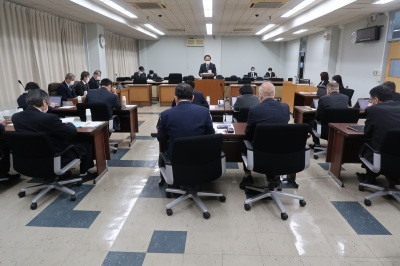 写真：全員協議会（議案説明会）の様子