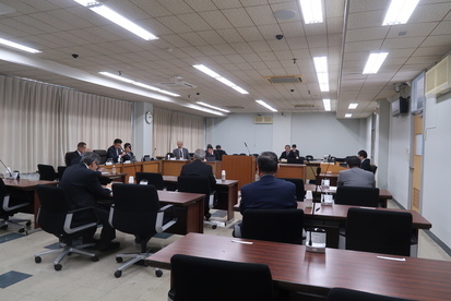 令和6年1月24日総務産業建設常任委員会の様子