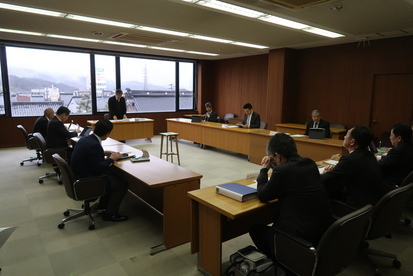 令和6年2月21日議会運営委員会の様子