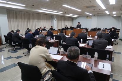 令和6年2月28日全員協議会の様子