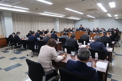 令和6年3月22日全員協議会の様子