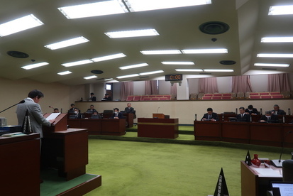 令和7年1月24日本会議の様子
