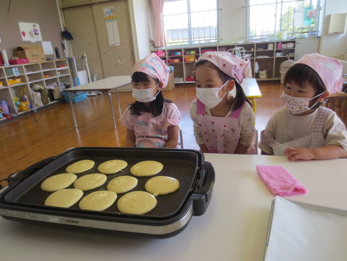ホットケーキ作り