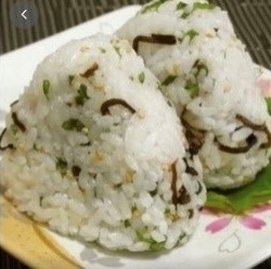 大葉と昆布のおにぎり