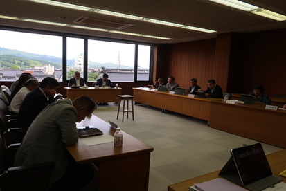 令和7年8月21日議会改革特別委員会の様子