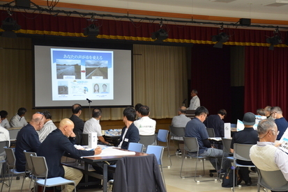 議会報告会の模様1