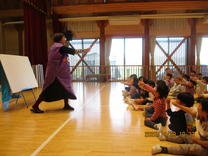 写真:ミュージックシアター