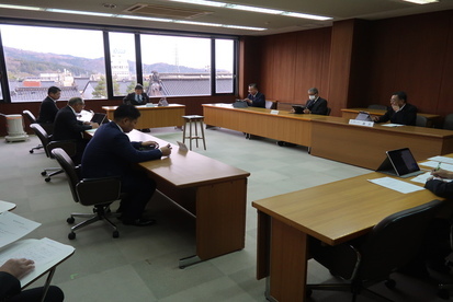 令和7年12月11日議会運営委員会の模様