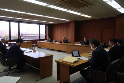 令和7年12月18日議会運営委員会の模様