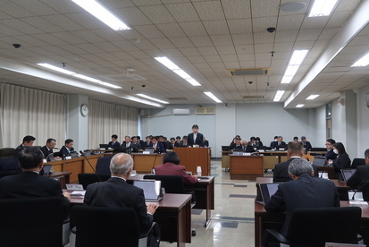 令和8年4月20日全員協議会の模様