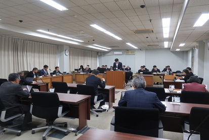 令和8年4月30日総務産業建設常任委員会の模様