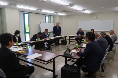 令和8年5月19日民生文教常任委員会行政視察の模様